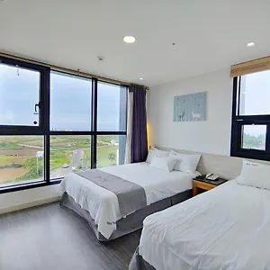 Sky Hotel Jeju
