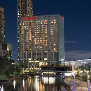 Sheraton Grand Hotel